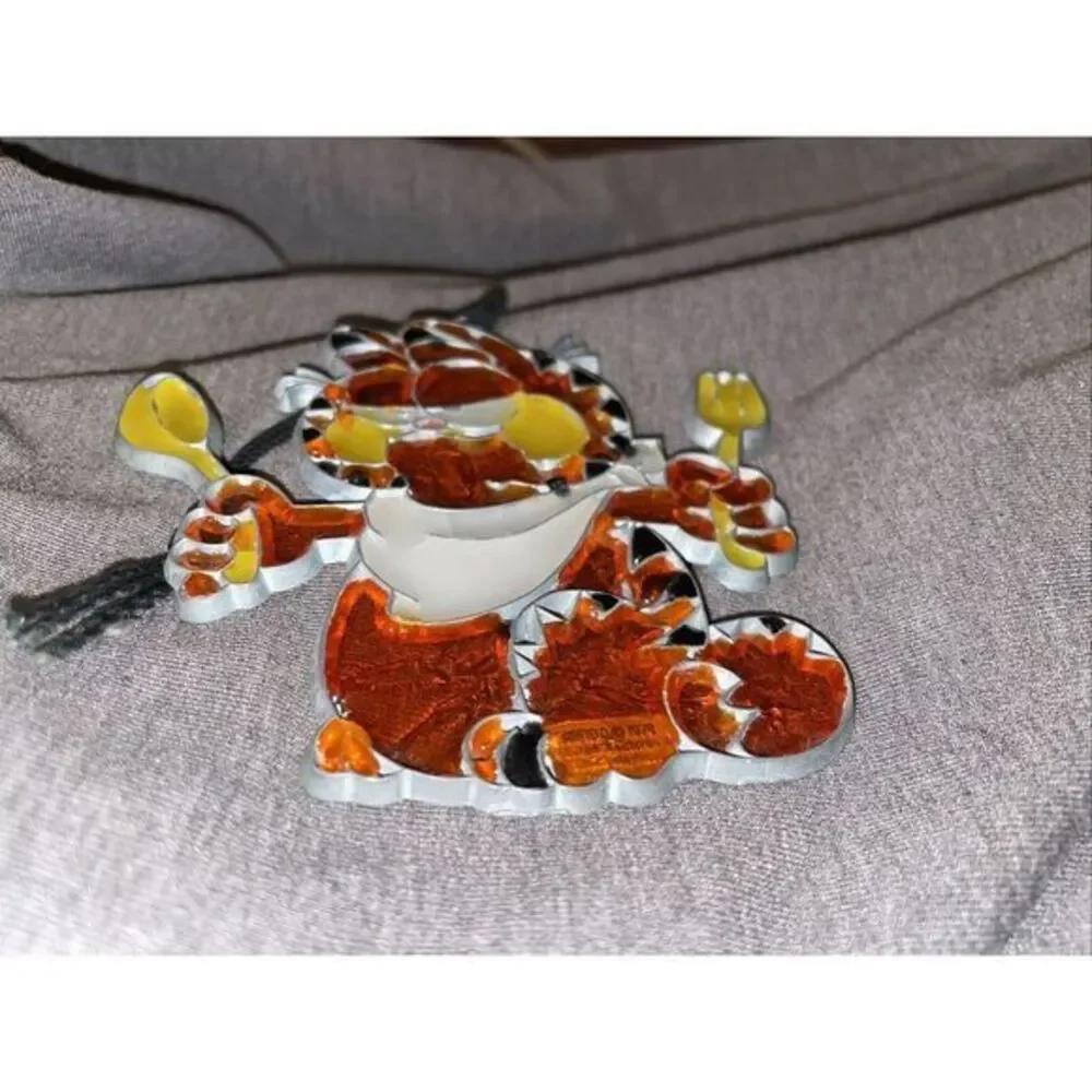 Vintage Garfield the Cat Stained‎ Glass Sun Catcher with spatulas 3.75x3.25